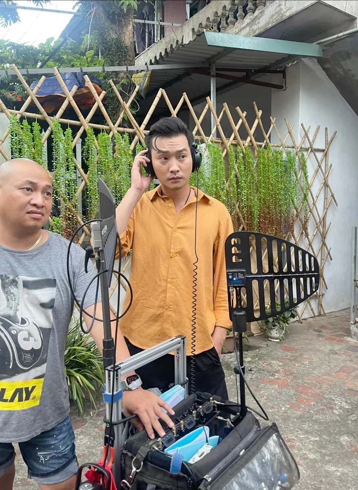 Hậu trường vui vẻ Không ngại cưới chỉ cần một lý do - Ảnh 8. Hậu trường vui vẻ Không ngại cưới chỉ cần một lý do - Ảnh 8.