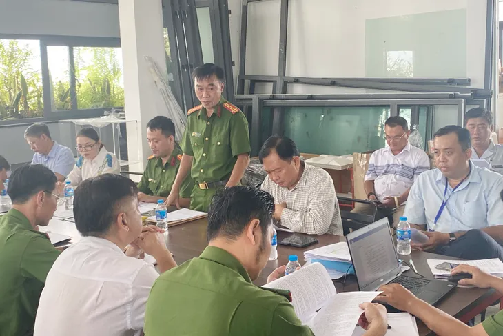 TP Hồ Chí Minh: Tòa nhà 7 tầng xây dựng sai phép, vi phạm PCCC - Ảnh 1. TP Hồ Chí Minh: Tòa nhà 7 tầng xây dựng sai phép, vi phạm PCCC - Ảnh 1.