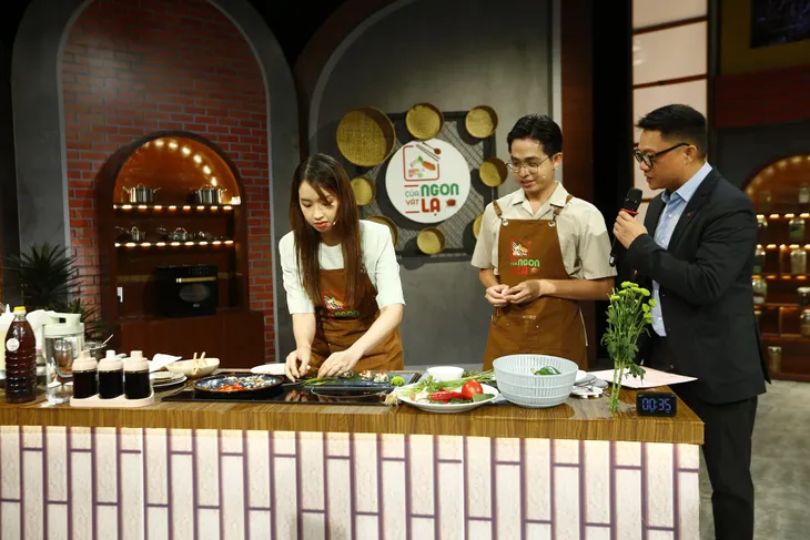 Quang Hào thích đi chợ, vào bếp và yêu nước mắm Nam Ô - Ảnh 3. Quang Hào thích đi chợ, vào bếp và yêu nước mắm Nam Ô - Ảnh 3.