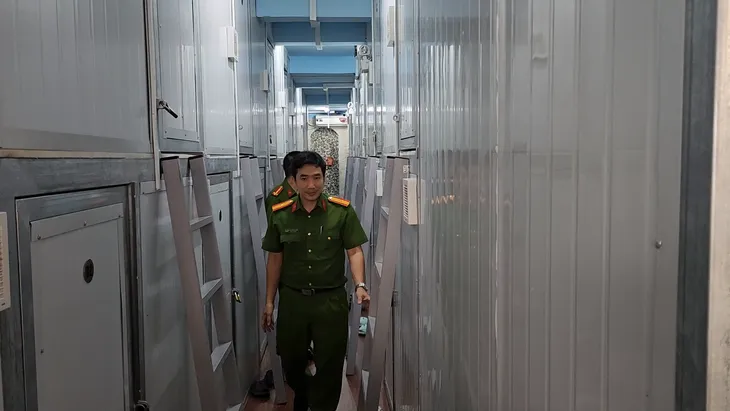 Công an TP Hồ Chí Minh phát hiện gần 3.600 cơ sở vi phạm PCCC, xử phạt hơn 5,5 tỷ đồng - Ảnh 1.