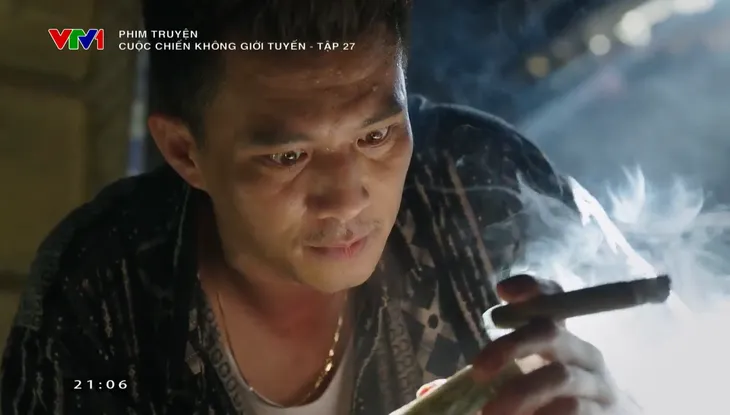 Cuộc chiến không giới tuyến - Tập 27: Cướp nhà chị em Chà, Đoàn vội đào lấy ma túy - Ảnh 6. Cuộc chiến không giới tuyến - Tập 27: Cướp nhà chị em Chà, Đoàn vội đào lấy ma túy - Ảnh 6.