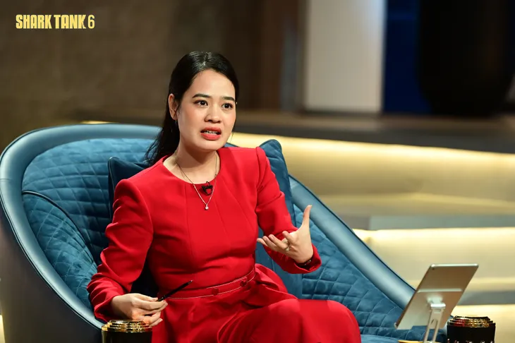 Shark Tank - Tập 3: Startup “đốt” 2 tỷ vì ước mơ làm xe điện 3 bánh, Shark Hưng xuống tiền đầu tư - Ảnh 3. Shark Tank - Tập 3: Startup “đốt” 2 tỷ vì ước mơ làm xe điện 3 bánh, Shark Hưng xuống tiền đầu tư - Ảnh 3.