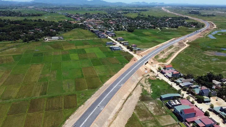 Chính thức khai thác cao tốc Quốc lộ 45 - Nghi Sơn và Nghi Sơn - Diễn Châu - Ảnh 10.