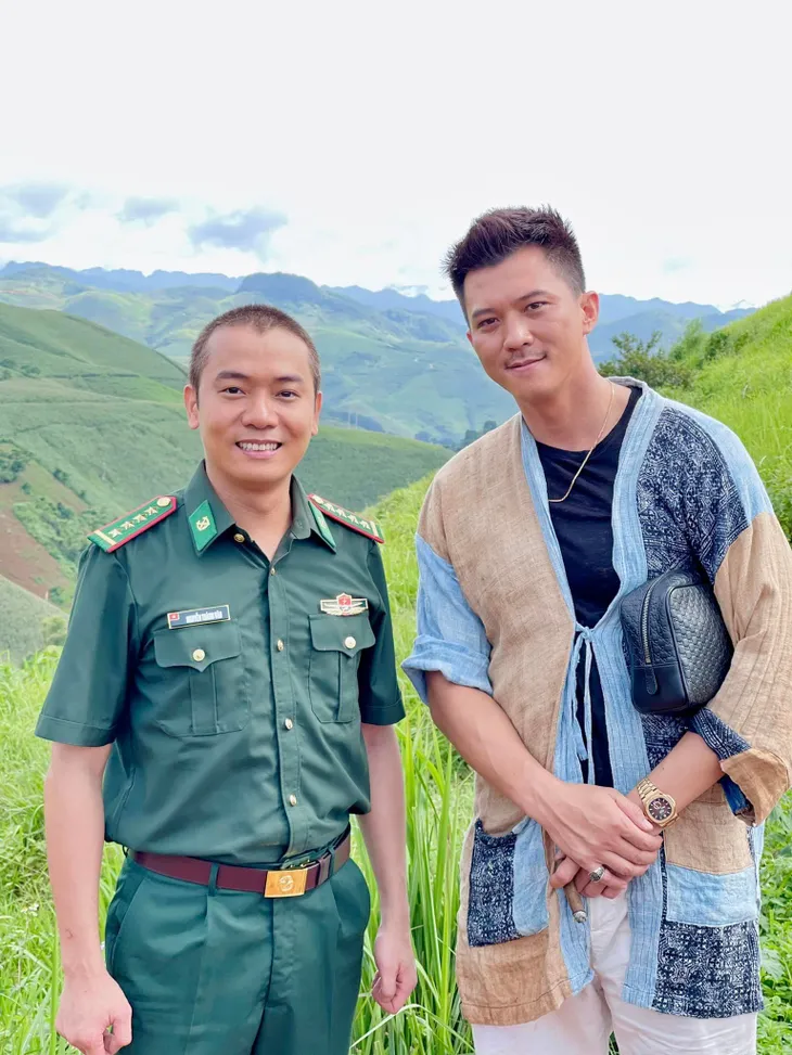 Việt Bắc hài hước trong phim Cuộc chiến không giới tuyến - Ảnh 6. Việt Bắc hài hước trong phim Cuộc chiến không giới tuyến - Ảnh 6.