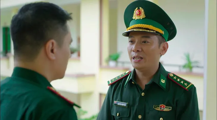 Việt Bắc hài hước trong phim Cuộc chiến không giới tuyến - Ảnh 1. Việt Bắc hài hước trong phim Cuộc chiến không giới tuyến - Ảnh 1.
