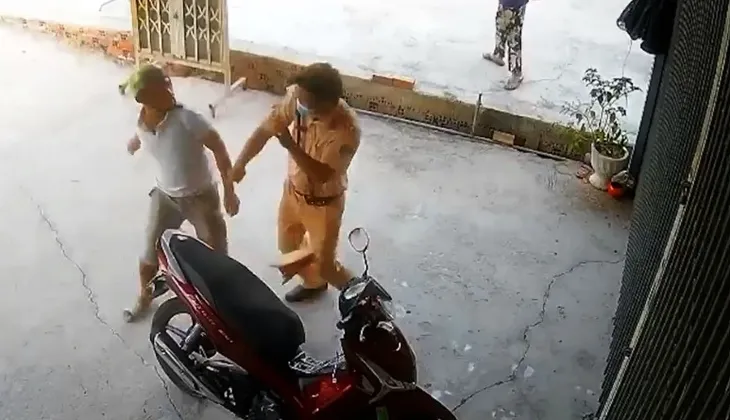 Cần mạnh tay xử lý hành vi chống người thi hành công vụ - Ảnh 1. Cần mạnh tay xử lý hành vi chống người thi hành công vụ - Ảnh 1.