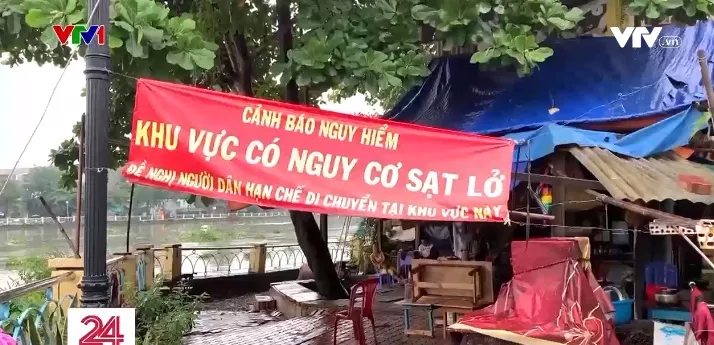 TP Hồ Chí Minh: Nguy cơ sạt lở kênh Thanh Đa khi mưa lớn kết hợp triều cường - Ảnh 1. TP Hồ Chí Minh: Nguy cơ sạt lở kênh Thanh Đa khi mưa lớn kết hợp triều cường - Ảnh 1.