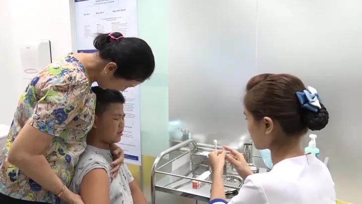 TP Hồ Chí Minh kiến nghị sớm phân bổ vaccine tiêm chủng mở rộng - Ảnh 1. TP Hồ Chí Minh kiến nghị sớm phân bổ vaccine tiêm chủng mở rộng - Ảnh 1.