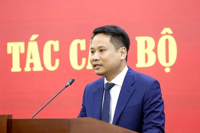 Nhà báo Trương Thành Trung được bổ nhiệm giữ chức Tổng Biên tập Tạp chí Mặt trận - Ảnh 3. Nhà báo Trương Thành Trung được bổ nhiệm giữ chức Tổng Biên tập Tạp chí Mặt trận - Ảnh 3.