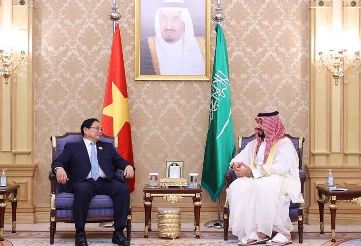 Thủ tướng Phạm Minh Chính hội đàm với Hoàng Thái tử, Thủ tướng Saudi Arabia - Ảnh 1. Thủ tướng Phạm Minh Chính hội đàm với Hoàng Thái tử, Thủ tướng Saudi Arabia - Ảnh 1.