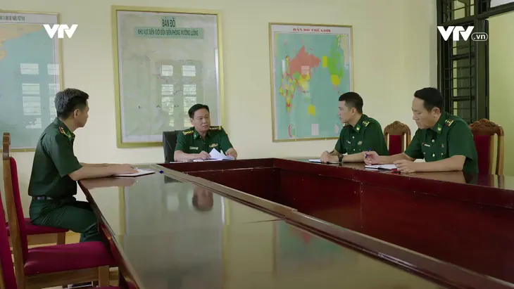Cuộc chiến không giới tuyến - Tập 29: Bị tội phạm ma túy uy hiếp, trạm trưởng Văn khai hết sự thật cầu xin Trung cứu - Ảnh 9. Cuộc chiến không giới tuyến - Tập 29: Bị tội phạm ma túy uy hiếp, trạm trưởng Văn khai hết sự thật cầu xin Trung cứu - Ảnh 9.