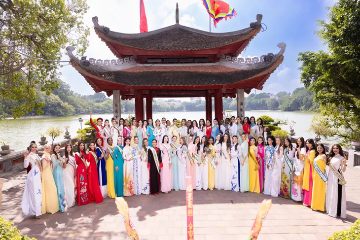 Người đẹp Peru đoạt vương miện Miss Grand International 2023, đại diện Việt Nam giành ngôi Á hậu 4 - Ảnh 1. Người đẹp Peru đoạt vương miện Miss Grand International 2023, đại diện Việt Nam giành ngôi Á hậu 4 - Ảnh 1.