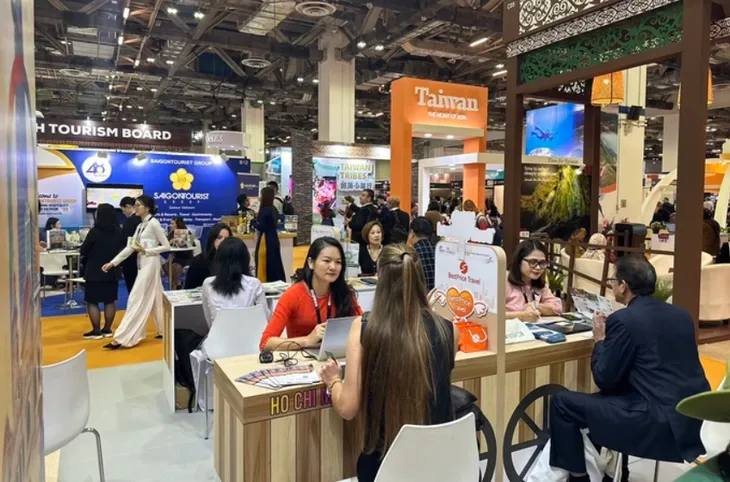 TP Hồ Chí Minh quảng bá du lịch tại Singapore - Ảnh 1. TP Hồ Chí Minh quảng bá du lịch tại Singapore - Ảnh 1.