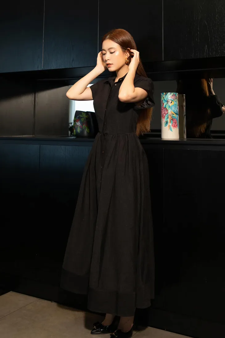 Thời trang nữ tổng tài của Hoàng Thùy Linh - Ảnh 6. Thời trang nữ tổng tài của Hoàng Thùy Linh - Ảnh 6.