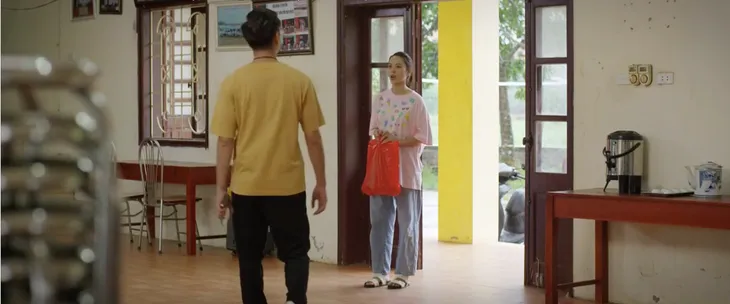Không ngại cưới chỉ cần một lý do - Tập 11: Thấy cụ Mão ngã bệnh, Huyền thỏ thẻ đến xin lỗi - Ảnh 20. Không ngại cưới chỉ cần một lý do - Tập 11: Thấy cụ Mão ngã bệnh, Huyền thỏ thẻ đến xin lỗi - Ảnh 20.