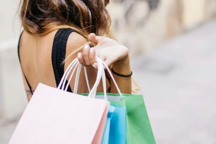 Chi tiêu tối giản có phải là tiêu ít tiền hơn? - Ảnh 1. Chi tiêu tối giản có phải là tiêu ít tiền hơn? - Ảnh 1.