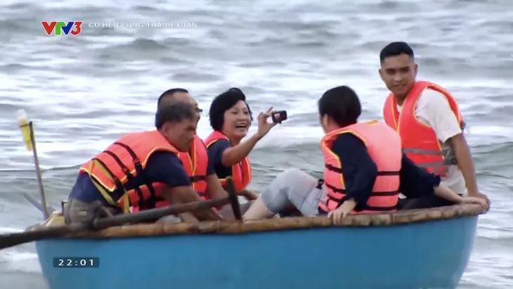 Có hẹn cùng thanh xuân - Những lựa chọn: Khi những “ông bà bạn” dám chơi thử thách của giới trẻ - Ảnh 13. Có hẹn cùng thanh xuân - Những lựa chọn: Khi những “ông bà bạn” dám chơi thử thách của giới trẻ - Ảnh 13.
