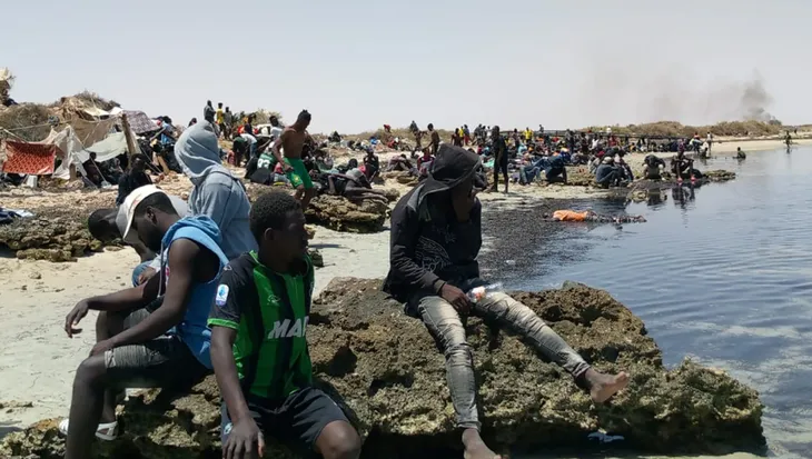 Tunisia và EU bất đồng về hỗ trợ tài chính liên quan tới người di cư - Ảnh 1. Tunisia và EU bất đồng về hỗ trợ tài chính liên quan tới người di cư - Ảnh 1.