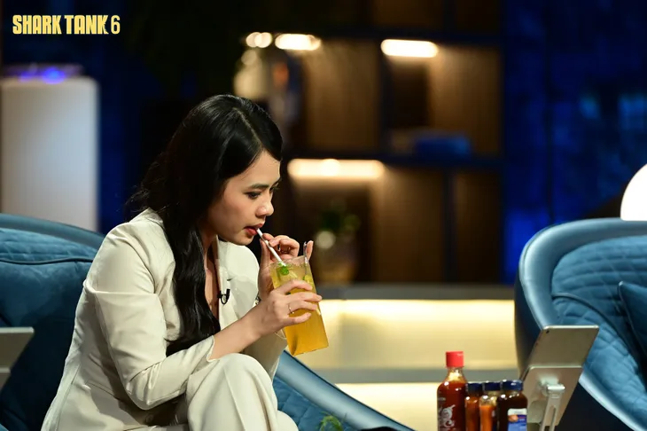 Shark Tank: Vượt mặt các cá mập, Shark Hùng Anh tiếp tục có deal triệu USD - Ảnh 2. Shark Tank: Vượt mặt các cá mập, Shark Hùng Anh tiếp tục có deal triệu USD - Ảnh 2.