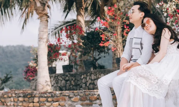 Minh Hằng lần đầu lộ diện sau sinh, Mỹ Tâm xinh đẹp như công chúa - Ảnh 3. Minh Hằng lần đầu lộ diện sau sinh, Mỹ Tâm xinh đẹp như công chúa - Ảnh 3.