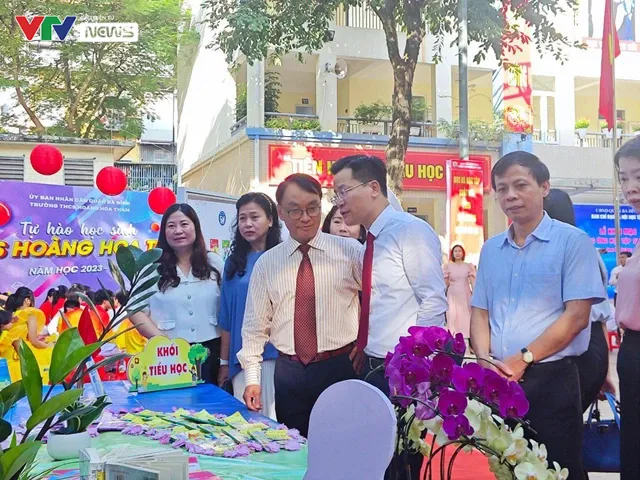 Hà Nội phát động Tuần lễ hưởng ứng học tập suốt đời năm 2023 - Ảnh 2. Hà Nội phát động Tuần lễ hưởng ứng học tập suốt đời năm 2023 - Ảnh 2.