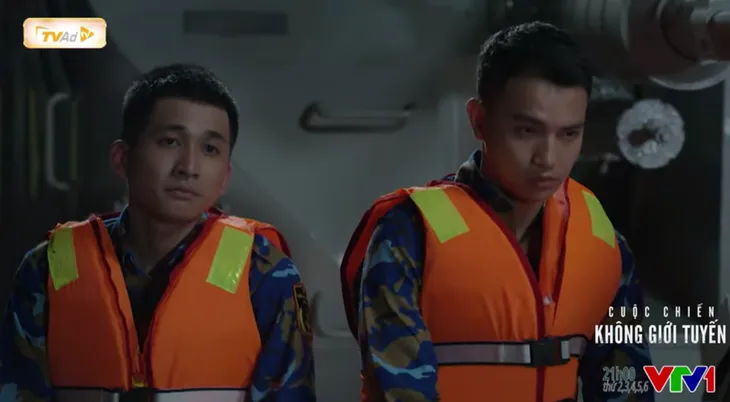 Cuộc chiến không giới tuyến - Tập 34: Hiếu nhớ nhà khi lên tàu tham gia huấn luyện - Ảnh 4. Cuộc chiến không giới tuyến - Tập 34: Hiếu nhớ nhà khi lên tàu tham gia huấn luyện - Ảnh 4.