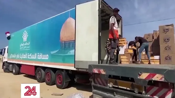 Hàng viện trợ đến với người dân Dải Gaza rất nhỏ giọt - Ảnh 1. Hàng viện trợ đến với người dân Dải Gaza rất nhỏ giọt - Ảnh 1.