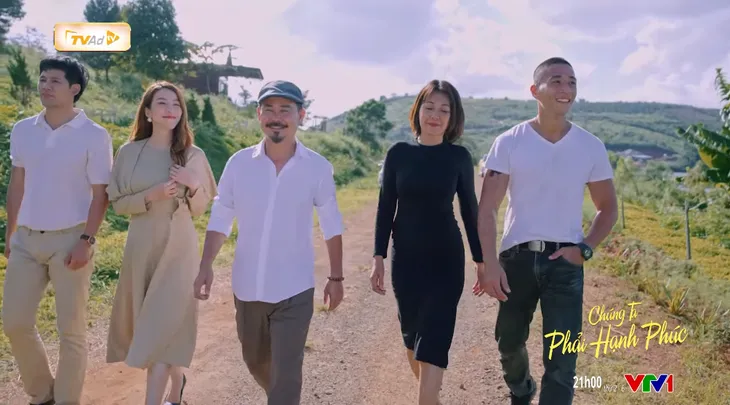 Những thước phim lắng đọng cảm xúc của Chúng ta phải hạnh phúc - Ảnh 5.