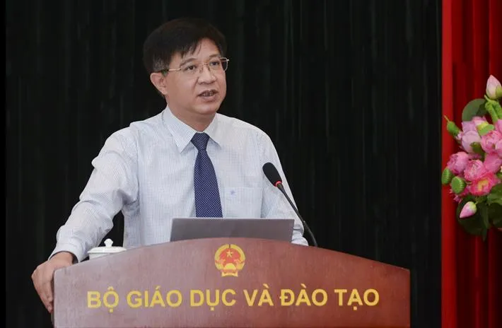 Mỗi năm, khoảng 40.000 người Việt đi du học nước ngoài - Ảnh 3. Mỗi năm, khoảng 40.000 người Việt đi du học nước ngoài - Ảnh 3.
