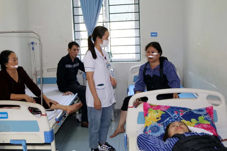 Vụ tai nạn đặc biệt nghiêm trọng tại Lạng Sơn: 10 nạn nhân đã ổn định sức khỏe - Ảnh 1. Vụ tai nạn đặc biệt nghiêm trọng tại Lạng Sơn: 10 nạn nhân đã ổn định sức khỏe - Ảnh 1.