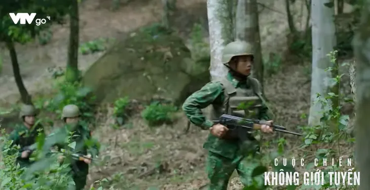 Cuộc chiến không giới tuyến - Tập 18: Trung lên phương án bắt gọn nhóm vận chuyển ma túy - Ảnh 1. Cuộc chiến không giới tuyến - Tập 18: Trung lên phương án bắt gọn nhóm vận chuyển ma túy - Ảnh 1.