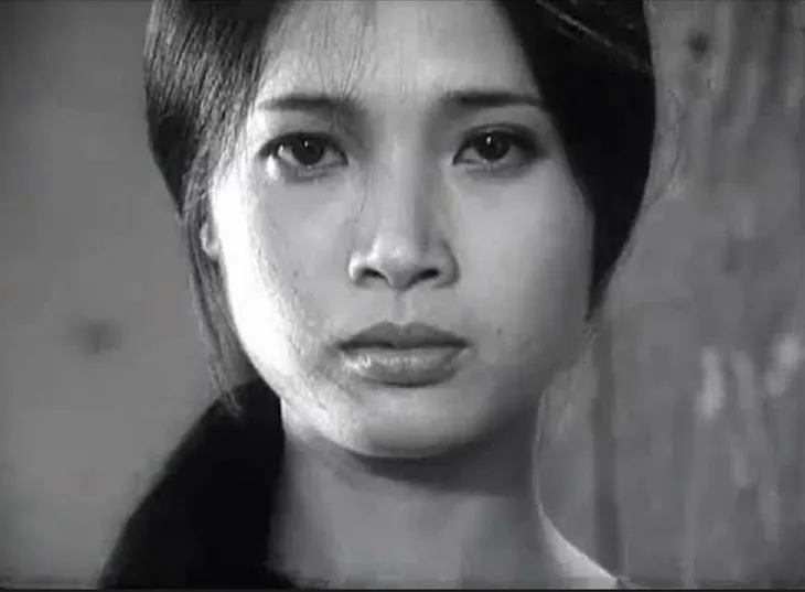 Tháng phim Đặng Nhật Minh: Bây giờ đã đến Tháng Mười - Ảnh 2. Tháng phim Đặng Nhật Minh: Bây giờ đã đến Tháng Mười - Ảnh 2.