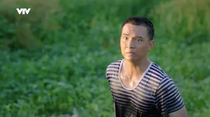 Cuộc chiến không giới tuyến - Tập 17: Một mình vào rừng, Trung suýt gặp nguy hiểm - Ảnh 7. Cuộc chiến không giới tuyến - Tập 17: Một mình vào rừng, Trung suýt gặp nguy hiểm - Ảnh 7.