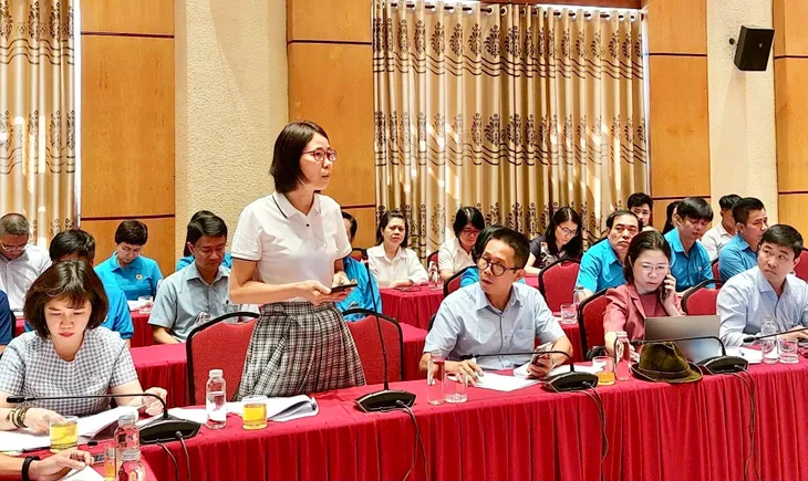 Công đoàn góp ý kiến vào các dự luật - Ảnh 2. Công đoàn góp ý kiến vào các dự luật - Ảnh 2.