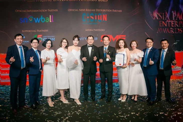 Bảo Việt Nhân thọ được vinh danh Thương hiệu Truyền cảm hứng 2023 - Ảnh 2. Bảo Việt Nhân thọ được vinh danh Thương hiệu Truyền cảm hứng 2023 - Ảnh 2.