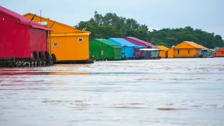 Chiêm ngưỡng làng bè đa sắc màu tại An Giang - Ảnh 4.