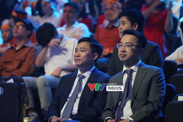 Chung kết Đường lên đỉnh Olympia 2023: Lê Xuân Mạnh giành vòng nguyệt quế - Ảnh 5. Chung kết Đường lên đỉnh Olympia 2023: Lê Xuân Mạnh giành vòng nguyệt quế - Ảnh 5.
