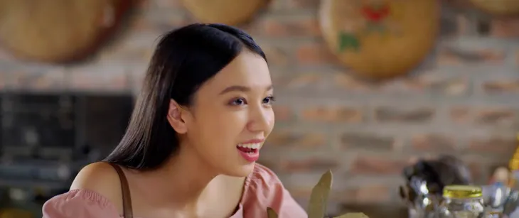 Không ngại cưới chỉ cần một lý do - Tập 16: Phong ủ mưu làm bạn trai hợp đồng của Yến - Ảnh 7. Không ngại cưới chỉ cần một lý do - Tập 16: Phong ủ mưu làm bạn trai hợp đồng của Yến - Ảnh 7.