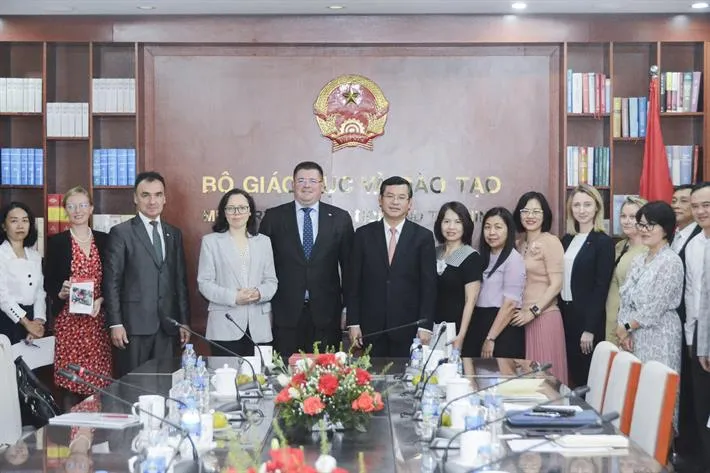 39 Tiến sĩ, 24 Thạc sĩ Việt Nam học tập và nghiên cứu tại Ba Lan - Ảnh 2. 39 Tiến sĩ, 24 Thạc sĩ Việt Nam học tập và nghiên cứu tại Ba Lan - Ảnh 2.