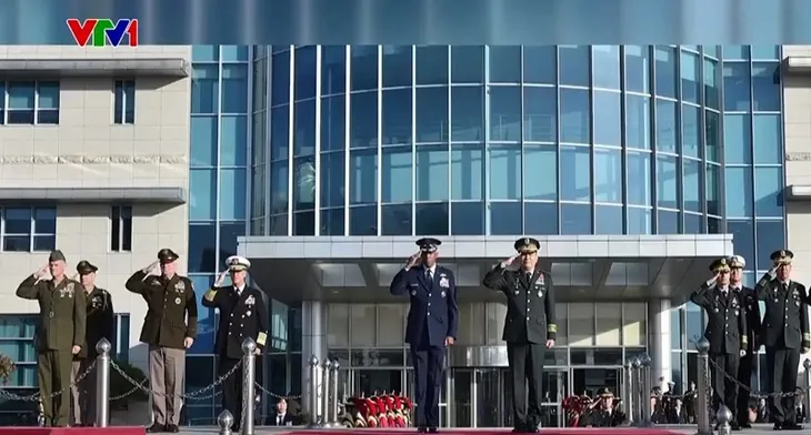 Mỹ, Nhật Bản, Hàn Quốc triển khai cơ chế chia sẻ dữ liệu cảnh báo tên lửa - Ảnh 1. Mỹ, Nhật Bản, Hàn Quốc triển khai cơ chế chia sẻ dữ liệu cảnh báo tên lửa - Ảnh 1.