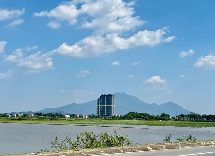 Thị trường bất động sản sôi động đón mùa vàng đầu tư dịp cuối năm - Ảnh 2. Thị trường bất động sản sôi động đón mùa vàng đầu tư dịp cuối năm - Ảnh 2.