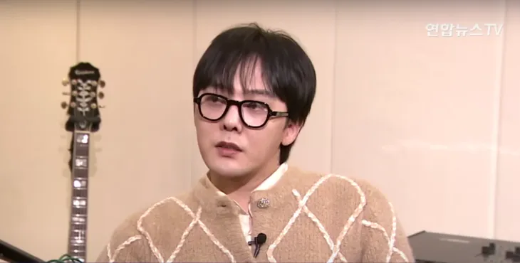G-Dragon chứng minh sự vô tội trước khán giả, thất vọng vì bị nghi ngờ liên quan đến ma tuý - Ảnh 3. G-Dragon chứng minh sự vô tội trước khán giả, thất vọng vì bị nghi ngờ liên quan đến ma tuý - Ảnh 3.