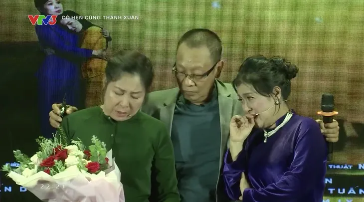 Có hẹn cùng thanh xuân - Lời tạm biệt: Thanh xuân đẹp nhất là thanh xuân có nhau - Ảnh 11. Có hẹn cùng thanh xuân - Lời tạm biệt: Thanh xuân đẹp nhất là thanh xuân có nhau - Ảnh 11.