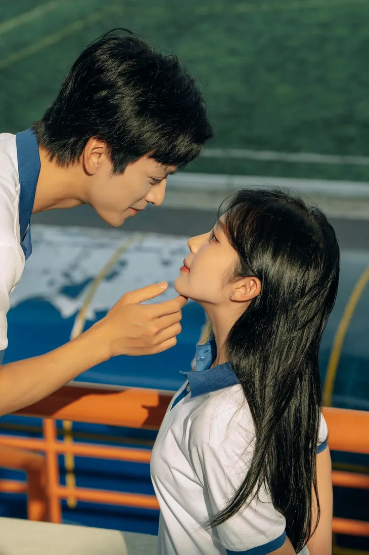 Hoàng Huyền - Trần Nghĩa rủ nhau tung ảnh tình bể bình - Ảnh 21. Hoàng Huyền - Trần Nghĩa rủ nhau tung ảnh tình bể bình - Ảnh 21.