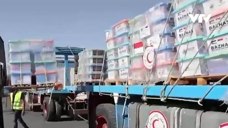 Nguy cơ gián đoạn hoạt động cứu trợ ở Dải Gaza - Ảnh 1.