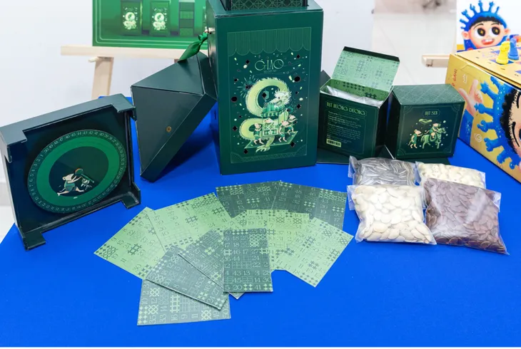 Đội thi Trường Đại học Kiến Trúc TP Hồ Chí Minh giành Quán quân SCGP Packaging Speak Out 2023 - Ảnh 1. Đội thi Trường Đại học Kiến Trúc TP Hồ Chí Minh giành Quán quân SCGP Packaging Speak Out 2023 - Ảnh 1.