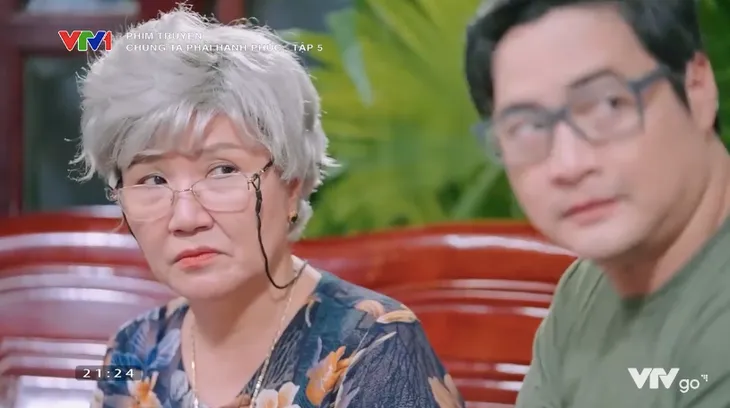 Chúng ta phải hạnh phúc - Tập 5: Lê hào phóng trả tiền nhà cho Bình, Kỳ ghen nổ mắt - Ảnh 15. Chúng ta phải hạnh phúc - Tập 5: Lê hào phóng trả tiền nhà cho Bình, Kỳ ghen nổ mắt - Ảnh 15.