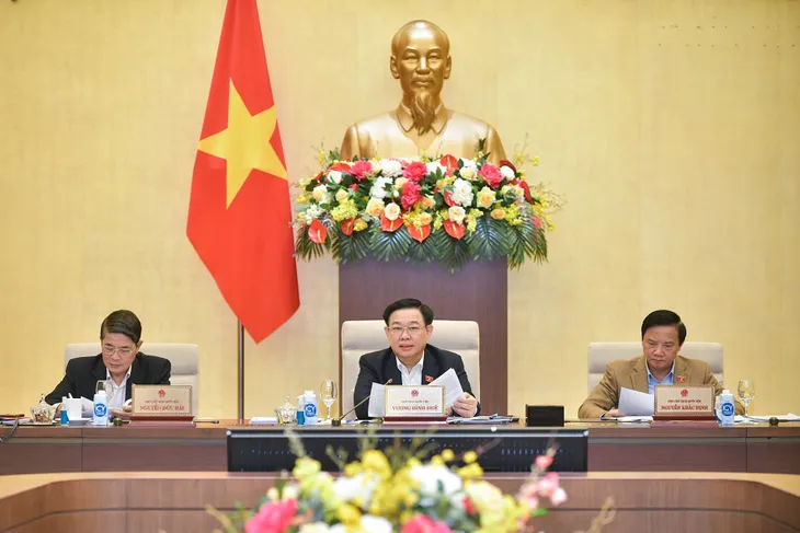 Từ 18 đến 70 tuổi có thể tham gia lực lượng bảo vệ an ninh, trật tự ở cơ sở - Ảnh 2. Từ 18 đến 70 tuổi có thể tham gia lực lượng bảo vệ an ninh, trật tự ở cơ sở - Ảnh 2.