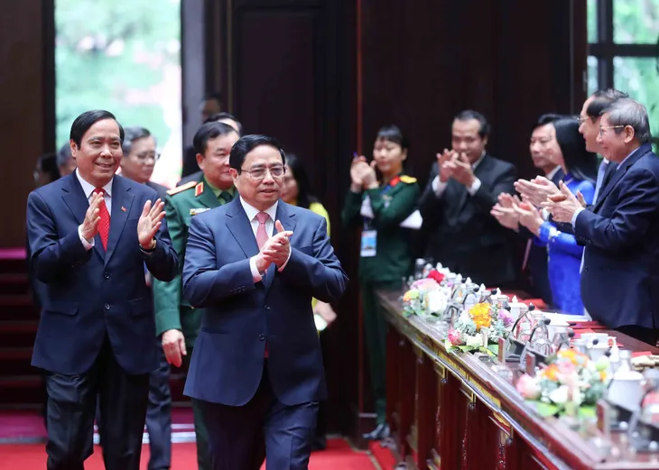 Thủ tướng Phạm Minh Chính dự Hội nghị biểu dương người cao tuổi làm kinh tế giỏi - Ảnh 1. Thủ tướng Phạm Minh Chính dự Hội nghị biểu dương người cao tuổi làm kinh tế giỏi - Ảnh 1.