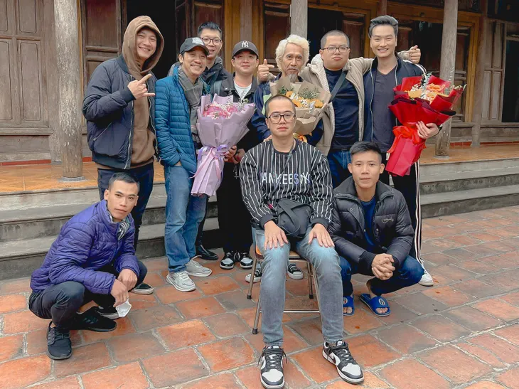 Không ngại cưới chỉ cần một lý do đóng máy, khán giả tò mò kết phim - Ảnh 1. Không ngại cưới chỉ cần một lý do đóng máy, khán giả tò mò kết phim - Ảnh 1.